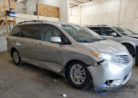 2015 Toyota Sienna Xle from USA, damaged, VIN 5TDYK3DC5FS558533
